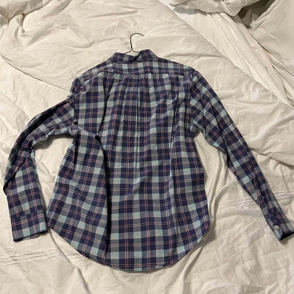 Vineyard vines medium - Picture 3 of 3